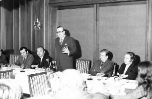 Freiburg: Hotel Victoria; Regionalverband Südlicher Oberrhein, Pressefahrt mit Minister Eduard Adorno; Pressekonferenz mit Minister Adorno