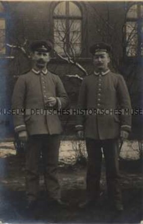 Zwei Soldaten