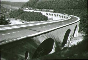 Albaufstieg, Todsburgbrücke