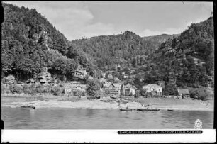 Blick auf Schmilka an der Elbe