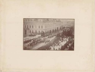 Trauerzug Unter den Linden in Berlin