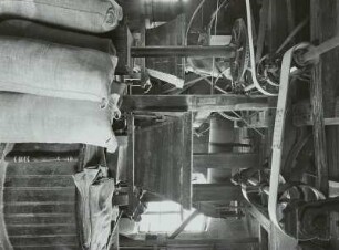 Deutschland, Windmühle, Inneres, Mahlgänge z. T. in Modernisierung begriffen