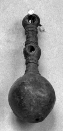 Perpendikel mit doppelt durchbohrter Stange