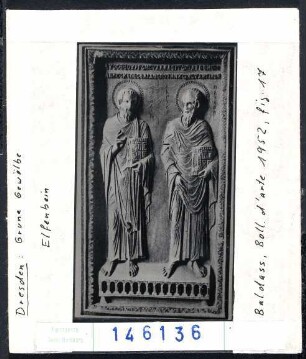 Dresden, Grünes Gewölbe: Elfenbein mit Aposteln Paulus und Petrus