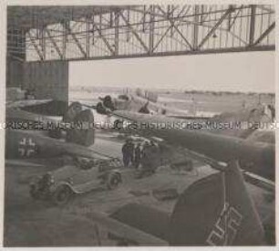 Wehrmachtssoldaten, Transportflugzeuge