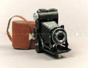Fotoapparat "Belfoca" mit Tasche