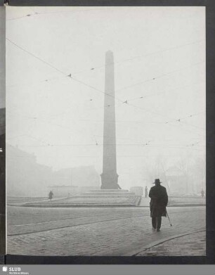 Am Obelisk