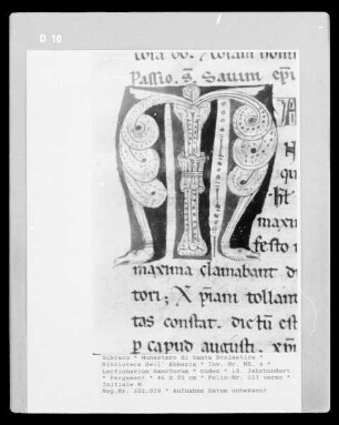 Lectionarium Sanctorum — Initiale M, Folio 317 verso