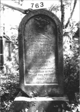 Grabstein 763
