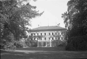 Tutzing: Schloss, Frontalansicht vom Park