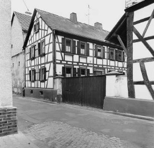 Hohenstein, Kirchstraße 1