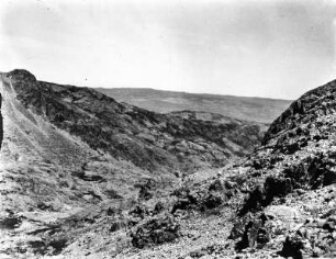 In der Sierra de Gredos : Berglandschaft mit Blick in ein Tal