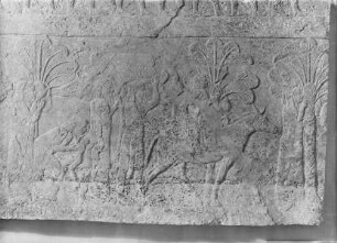 Kriegsgefangene bringen Tribut, Dreizoniges Relief aus dem Palast von Ninive?