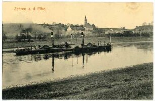 Zehren. Blick auf Zehren mit Elbe und Schlepper