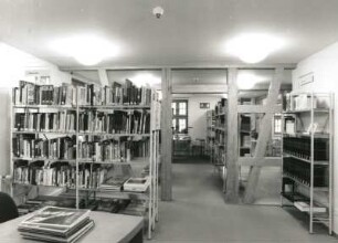 Oelsnitz. Stadtbibliothek, Grabenstraße 31. Lesesaal