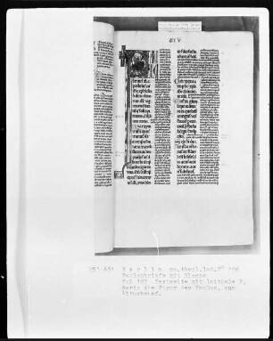 Paulusbriefe mit Glossen — Initiale P (AULUS), darin Paulus, Folio 187recto