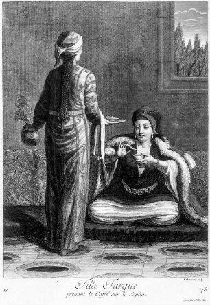 Fille Turque prenant le Caffé sur le Sopha : Haussard, Jean-Baptiste: Fille Turque prenant le Caffé sur le Sopha, Kupferstich, Radierung, koloriert mit Wasserfarben, Gold, Glimmer; 357 x 243 mm. Dresden: Kupferstich-Kabinett B 1792, 3 Bl. 48