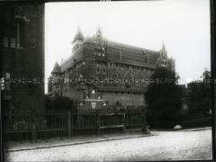 Außenansicht des Hochschlosses der Marienburg