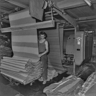 Vegro Wilthen : Wilthen. VEB Vegro. Blick in die Industriehalle