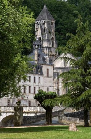 Frankreich. Aquitaine. Dordogne. Brantome. Abbaye de Saint Pierre de Brantome. 11 Jahrhundert