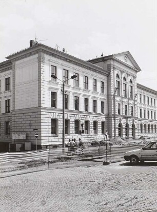 Pestalozzischule, Ehemalige Georgenschule