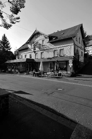 Haus zur Traube (Gasthof); Ulrichstein, Marktstraße 1