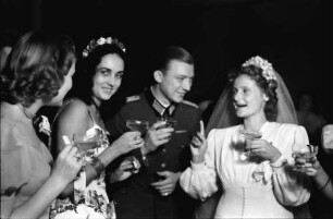 Bukarest: Hochzeit Drechsel: Brautpaar