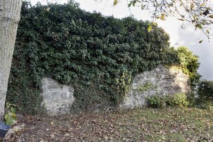 Reste der Stadtbefestigung; Oberursel, An der Burg, Vorstadt 39, Schulstraße, Marktplatz 14, Hospitalstraße 6, Hospitalstraße 14, Hollerberg 7, Hollerberg, An der Herrenmühle 2, An der Herrenmühle, An der Burg 6, An der Burg 4, An der Burg 2a, An der Burg 2, Ackergasse 7, Ackergasse 13
