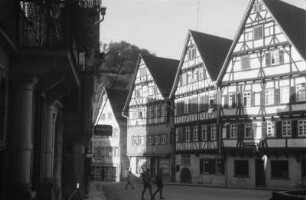 Fachwerkhäuser in Urach : Fachwerkhausensemble am Markt in Bad Urach