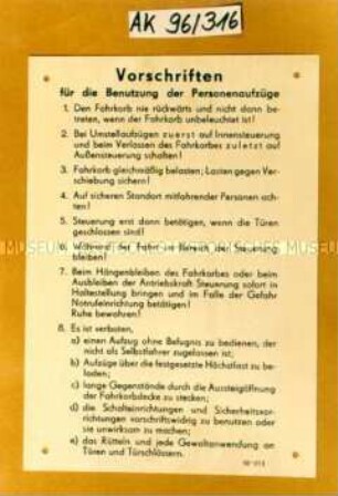 Tafel: "Vorschriften für die Benutzung der Personenaufzüge"