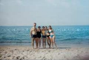Familienporträt am Strand (Prämiertes Foto Altersgruppe bis 14)