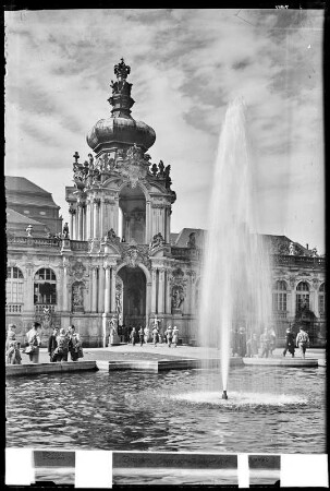 Dresden, Zwinger, Kronentor