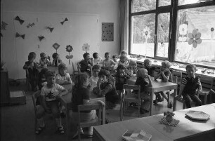 Einweihung des Kindergartens mit Jugendräumen der evangelischen Kirchengemeinde "Zum guten Hirten" in Rintheim