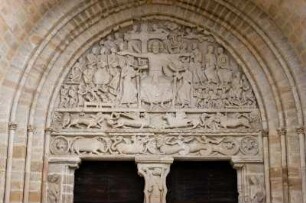 Frankreich. Limousin. Correze. Beaulieu sur Dordogne. Eglise Saint Pierre. Abteikirche. Südportal. Tympanon. Romanische Skulpturen von 1125