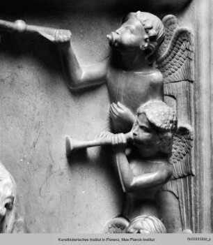 Antependium mit Szenen aus dem Leben Mariens : Die Krönung Mariens