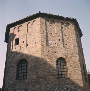 Baptisterium der Orthodoxen & San Giovanni in Fonte