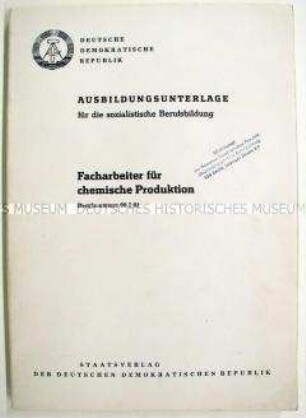Lehrheft zur Berufsausbildung für Chemiefacharbeiter