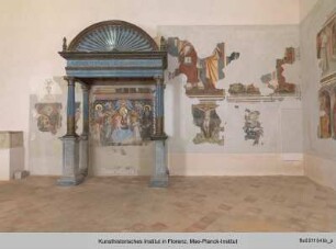 Freskenausmalung mit Heiligen