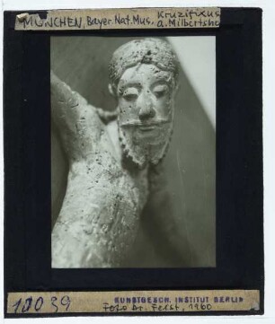 unbekannt, Kruzifix aus Milbertshofen (Plastik aus Erlenholz) (München Bayerisches Ntionalmuseum 30/2059) : Gesicht Christi