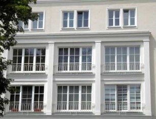 Eisenhüttenstadt: Wohnblock Poststraße (WK II)