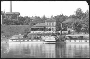 Riesa. Dampfschiff-Wartehalle m. Dampfer Schandau