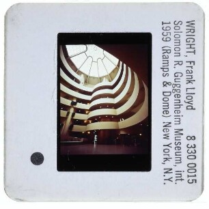 New York, Solomon R. Guggenheim Museum : Atrium