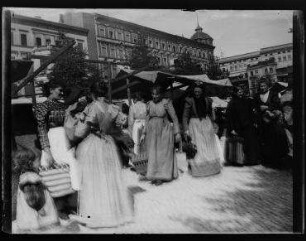 Ohne Titel (Friedrich-Karl-Platz, Nordwestseite)