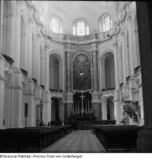 Innenraum der Hofkirche