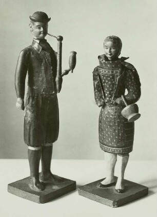Mann und Frau in Altenburger Tracht