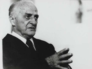 Heinrich Burkhardt : Portrait des Malers und Grafikers Professor Heinrich Burkhardt (1904-1985)