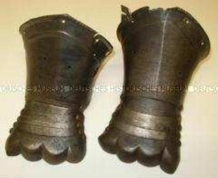 Handschuhe, ein Paar