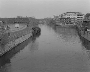 Blick von der Schieferbrücke (Mansfelder Straße) über die Saale