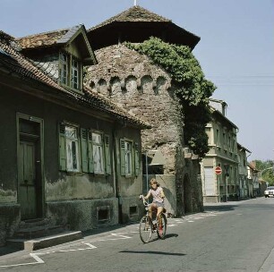Seligenstadt. Stumpfaule.Turm der alten Stadtbefestigung