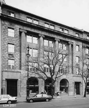 Geschäftshaus Daimler; Berlin, Mitte